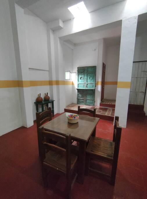 Gran Casa Colonial Equipada En El Centro De Valladolid. Villa วัลลาโดลิด ภายนอก รูปภาพ